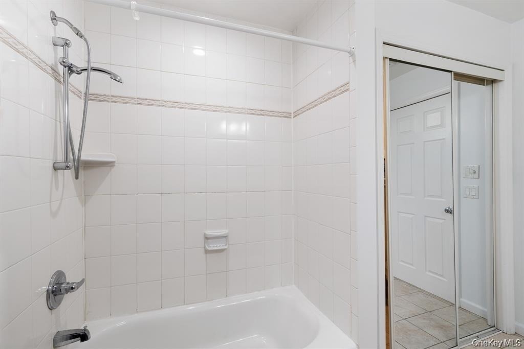 3 Charles Lane - Photo 17