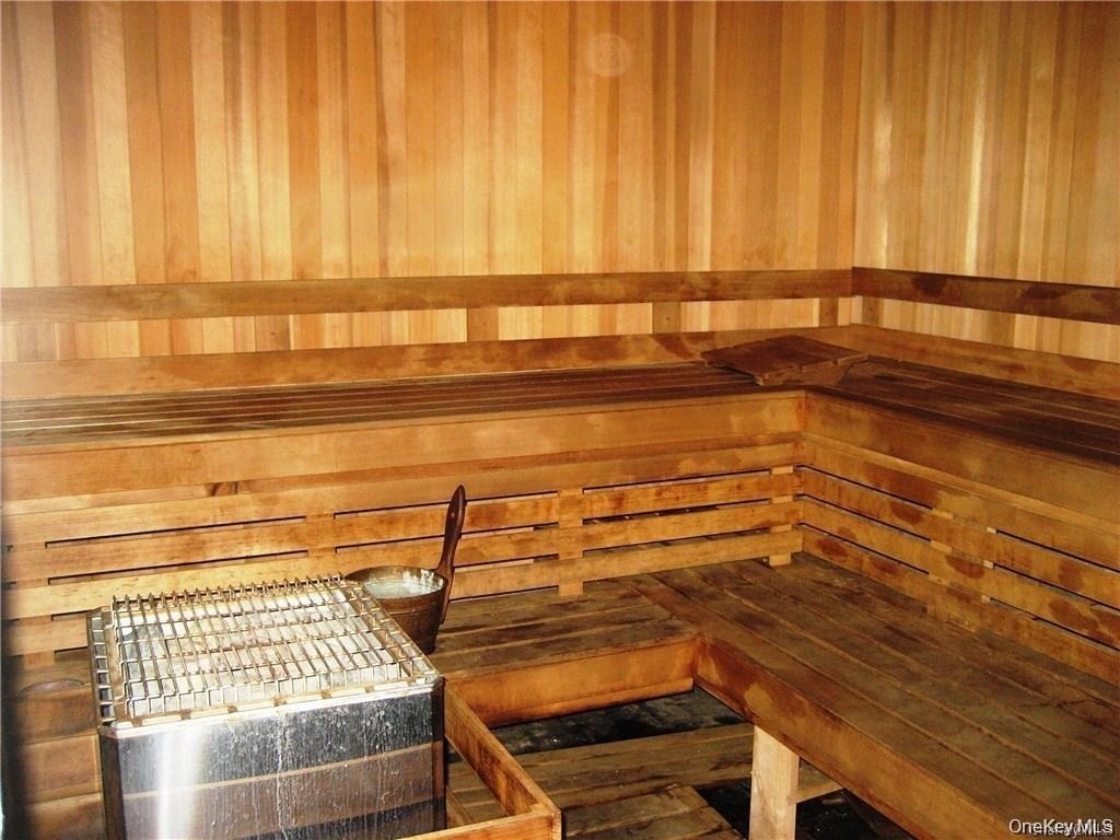 3 Charles Lane - Photo 23