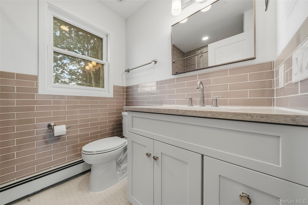 146 Charles Street - Photo 10