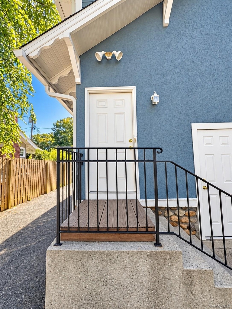 153 E Central Avenue - Photo 8