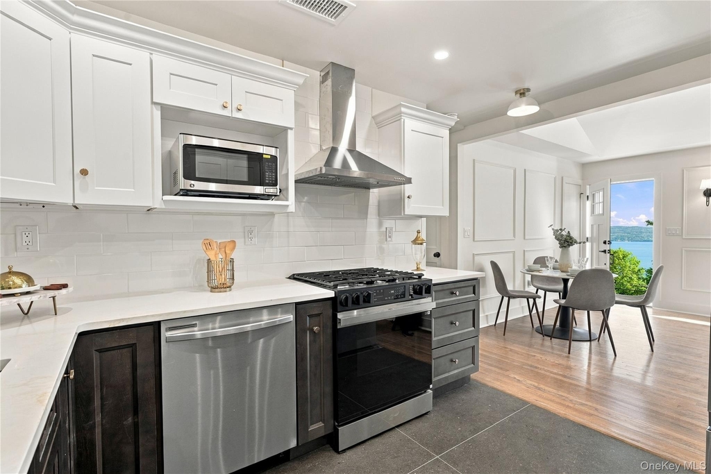 227 South Boulevard - Photo 4