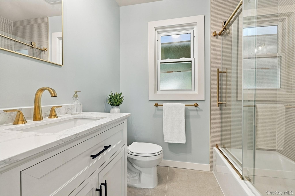 227 South Boulevard - Photo 8