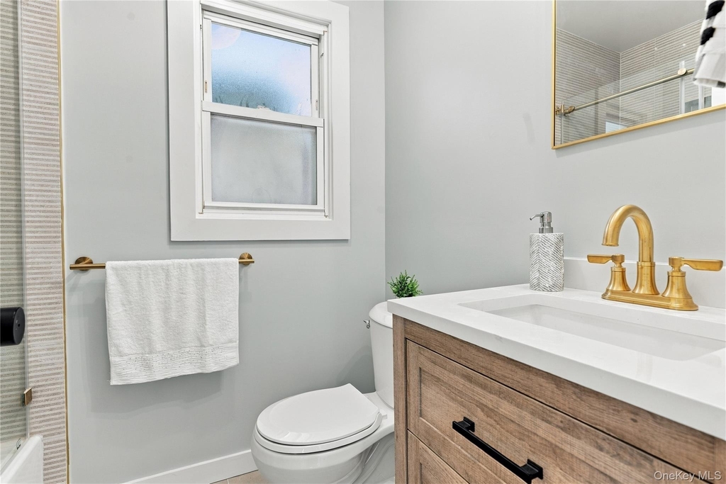 227 South Boulevard - Photo 9