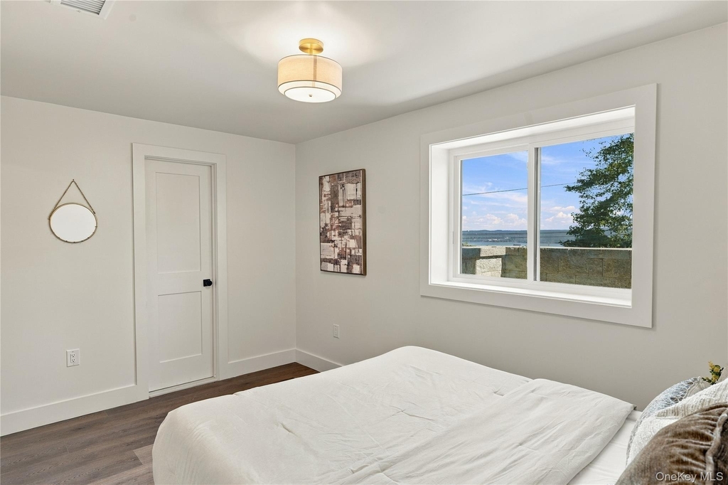 227 South Boulevard - Photo 13
