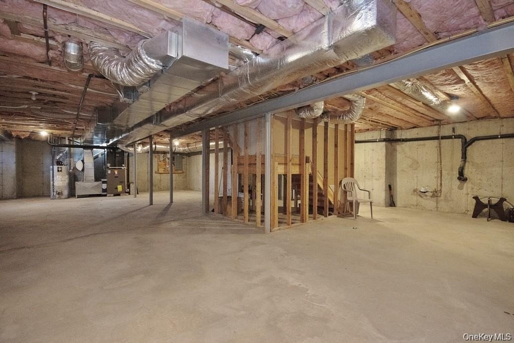 615 Creekside Lane - Photo 21
