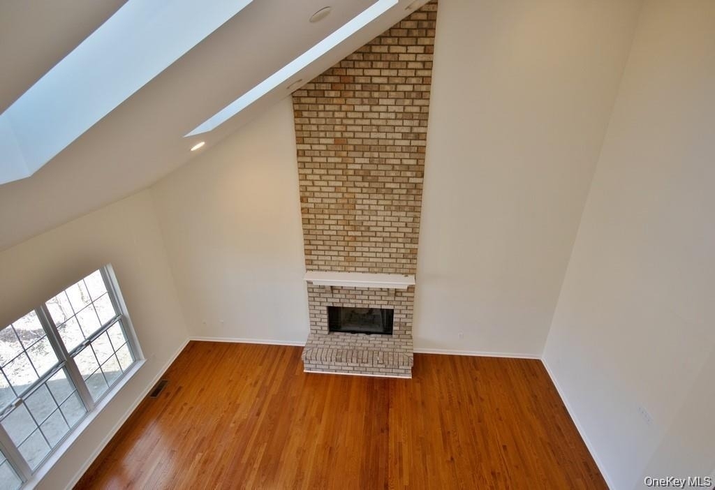 615 Creekside Lane - Photo 9