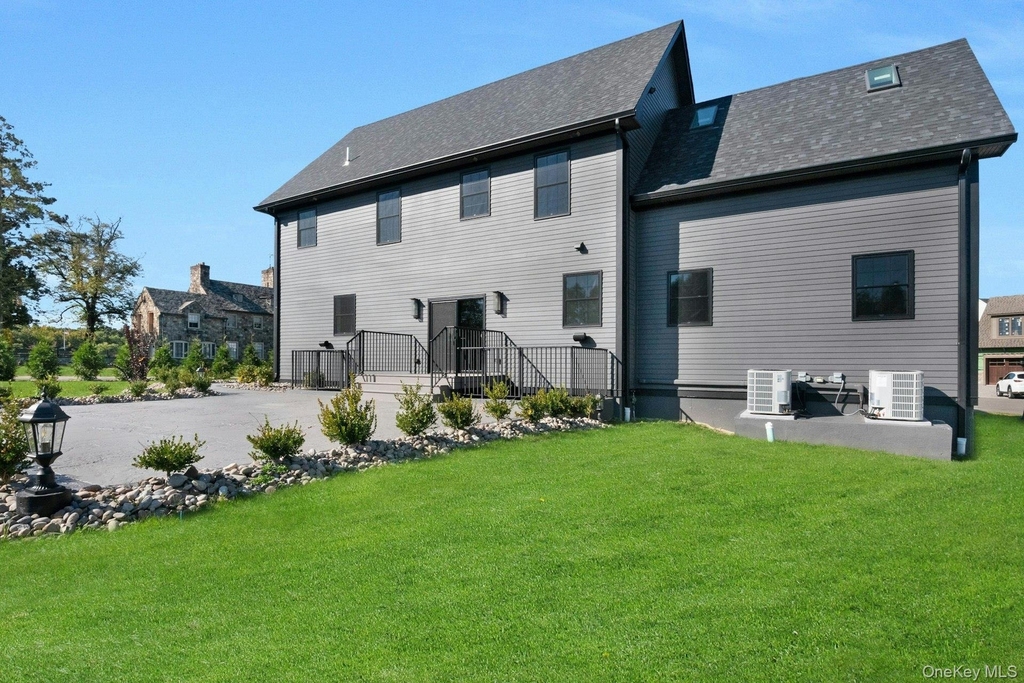 1707 Marie Lane - Photo 32