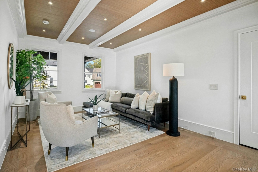 1707 Marie Lane - Photo 5