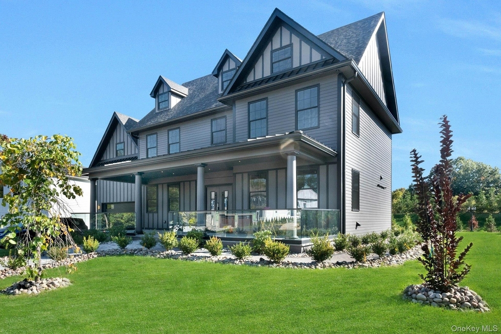 1707 Marie Lane - Photo 1