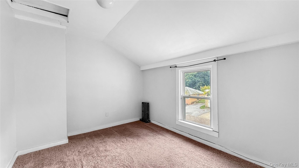 7 Division Street - Photo 4