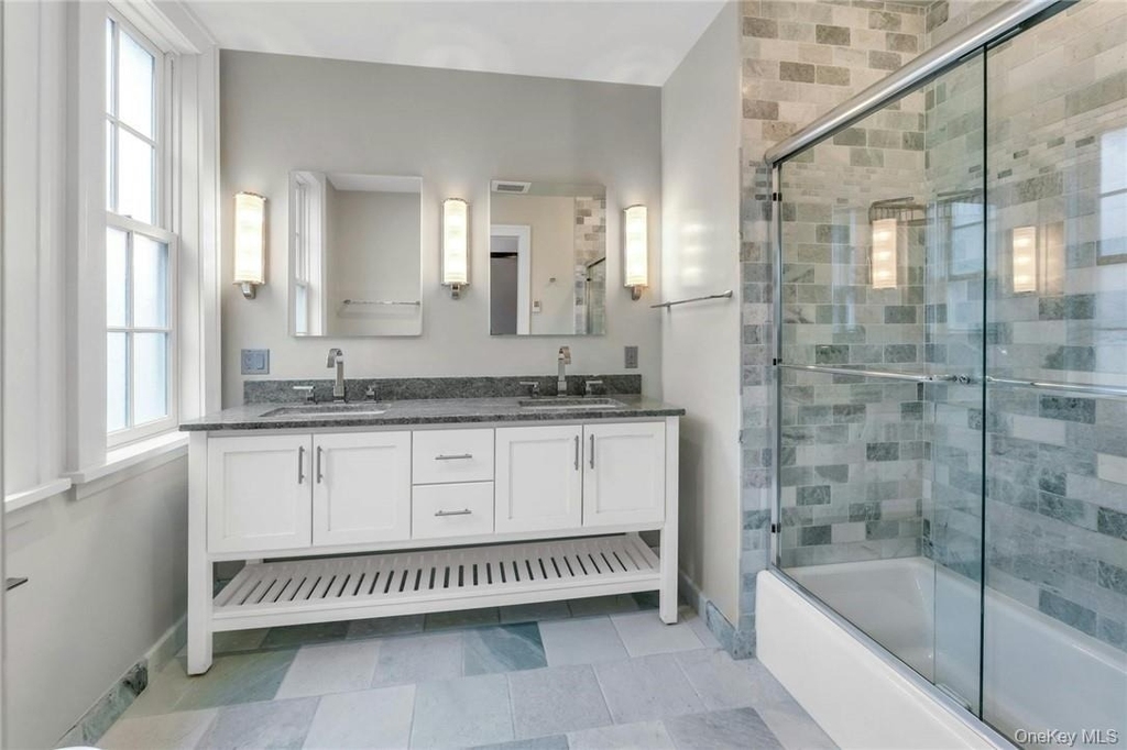 26 E Parkway - Photo 12
