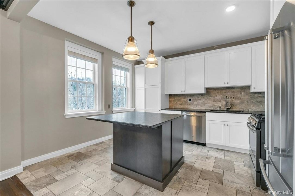 26 E Parkway - Photo 4