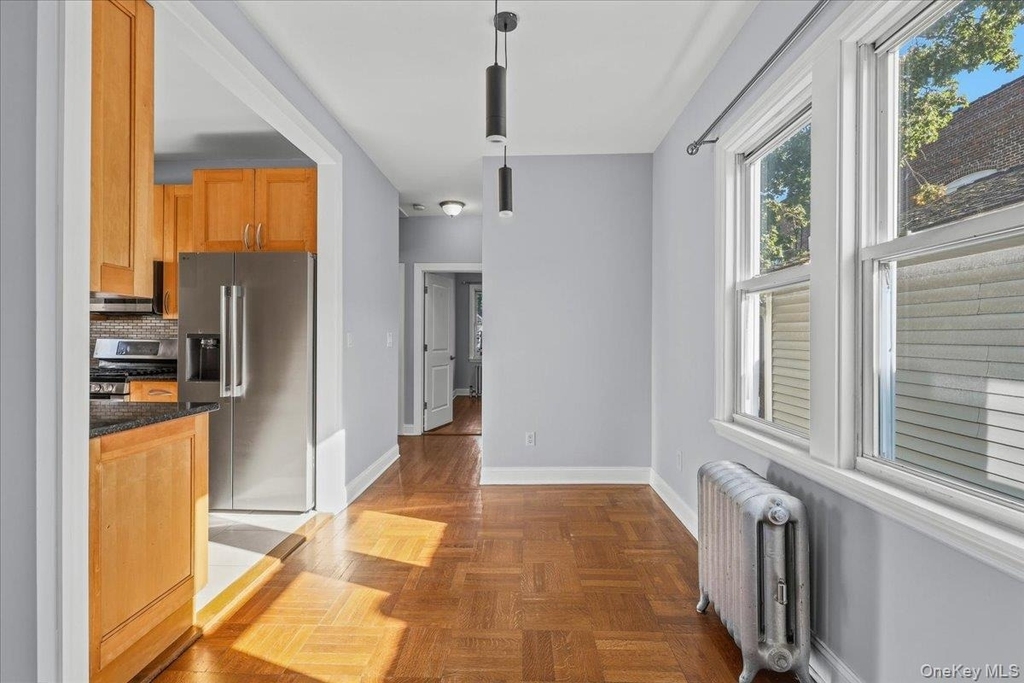 512 Sixth Avenue - Photo 8