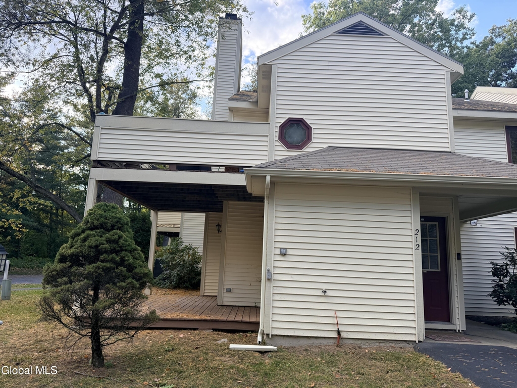 212 Yorktown Drive - Photo 18