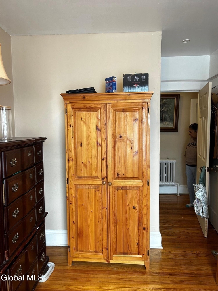 895 Park Avenue - Photo 35