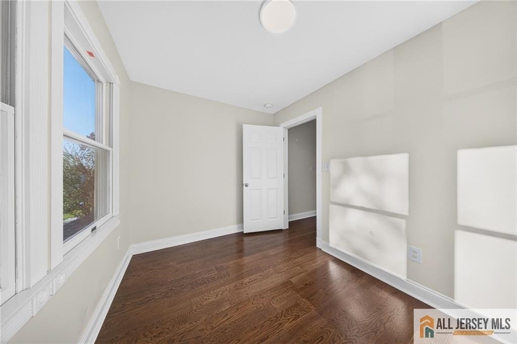 29 Windsor Drive - Photo 25