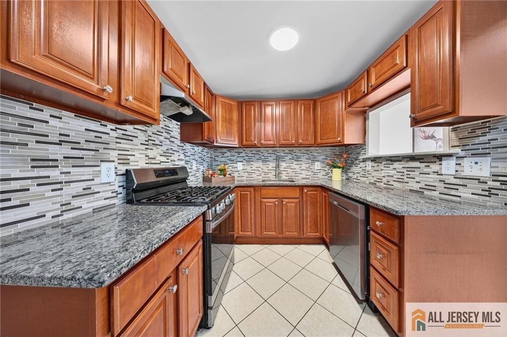 29 Windsor Drive - Photo 6