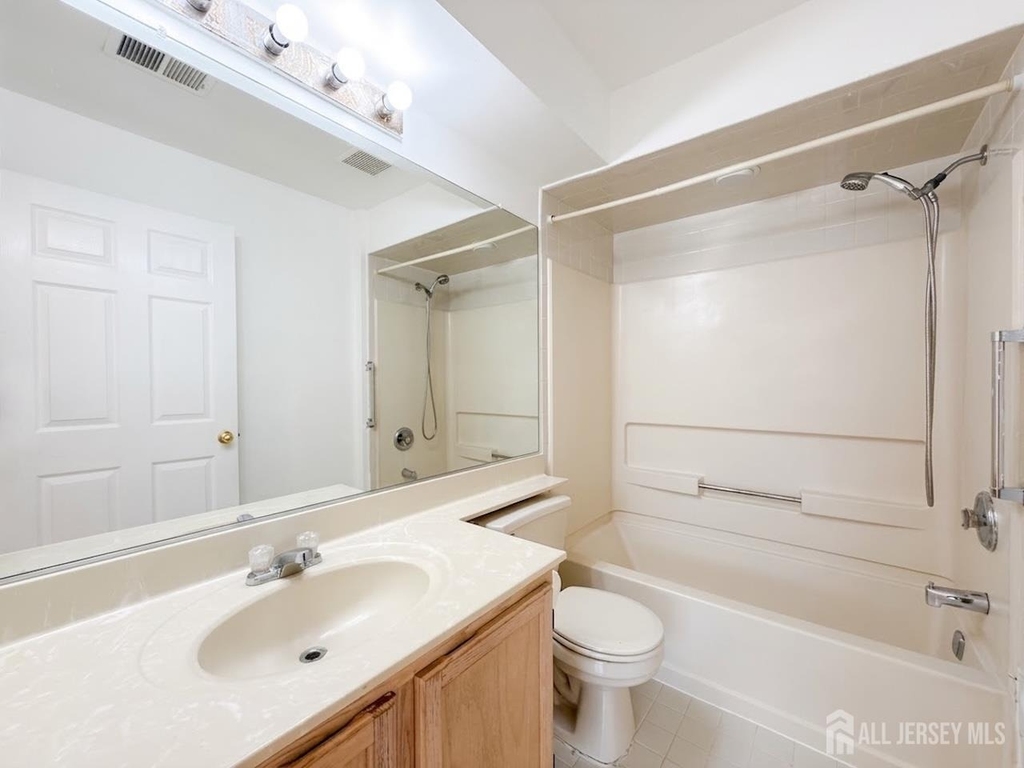 1013 Waterford Drive - Photo 20