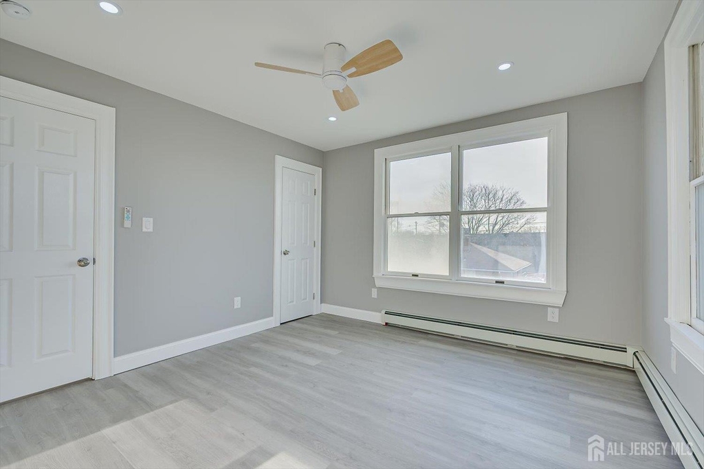 36 2nd Avenue - Photo 11