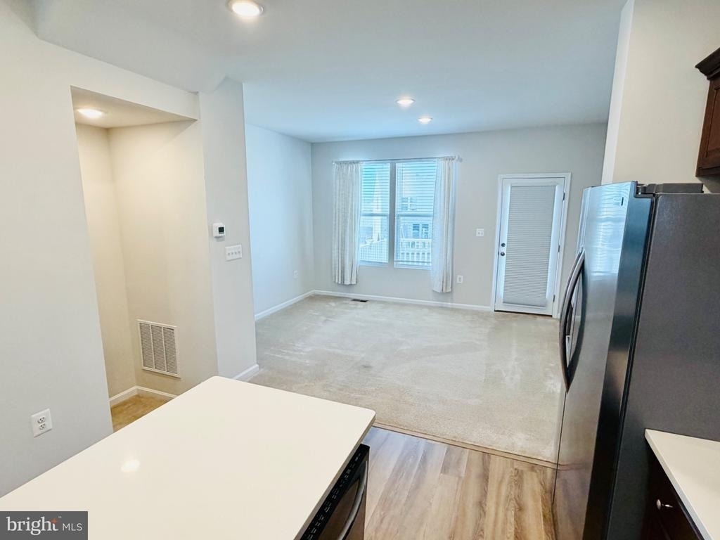 40 Anthem Street - Photo 8