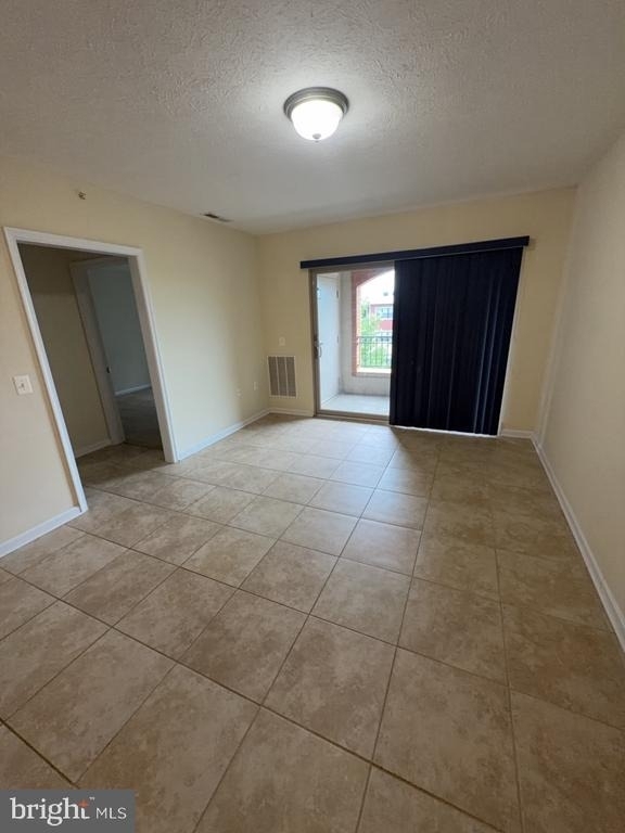 2270 Valor Drive - Photo 5