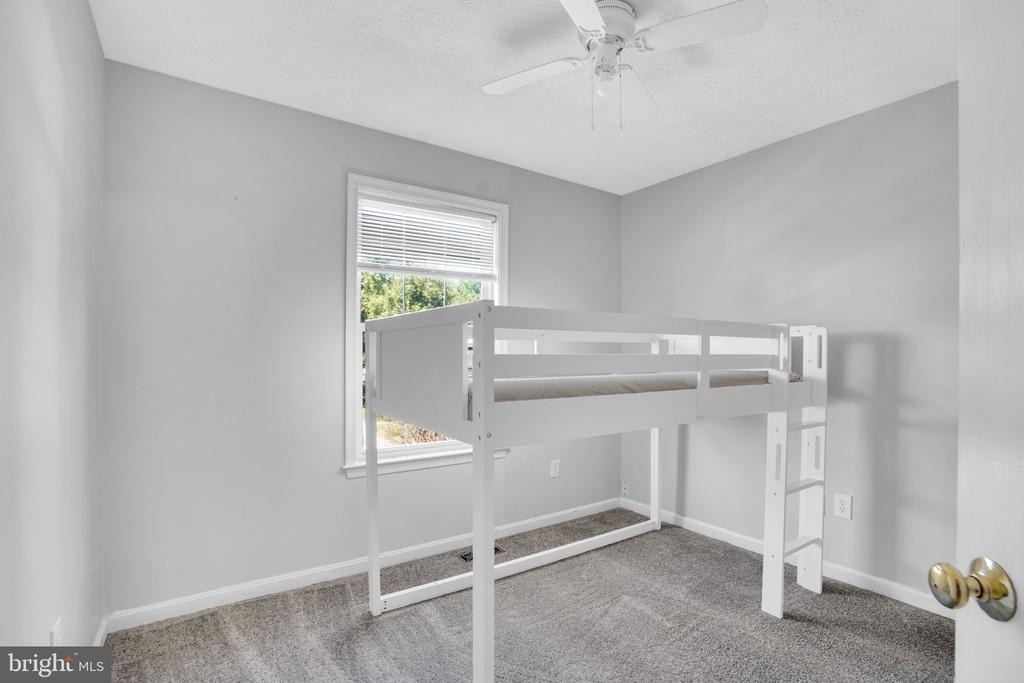 10515 Limburg Court - Photo 14