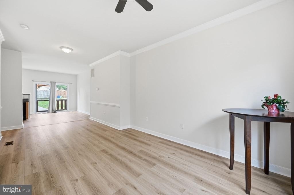 15364 Bronco Way - Photo 2