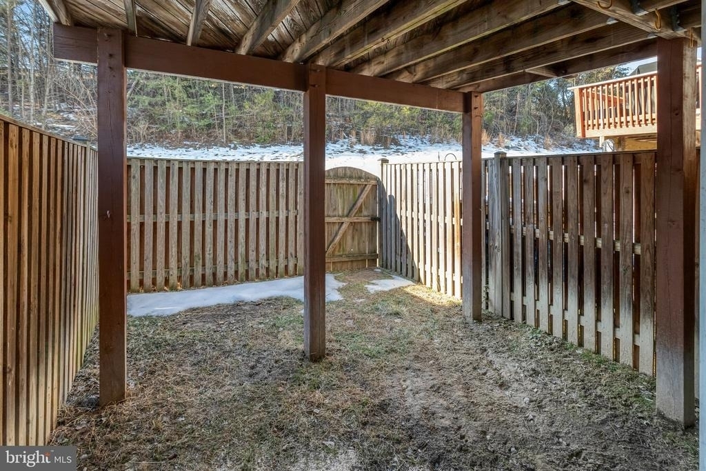 16282 Taconic Circle - Photo 26