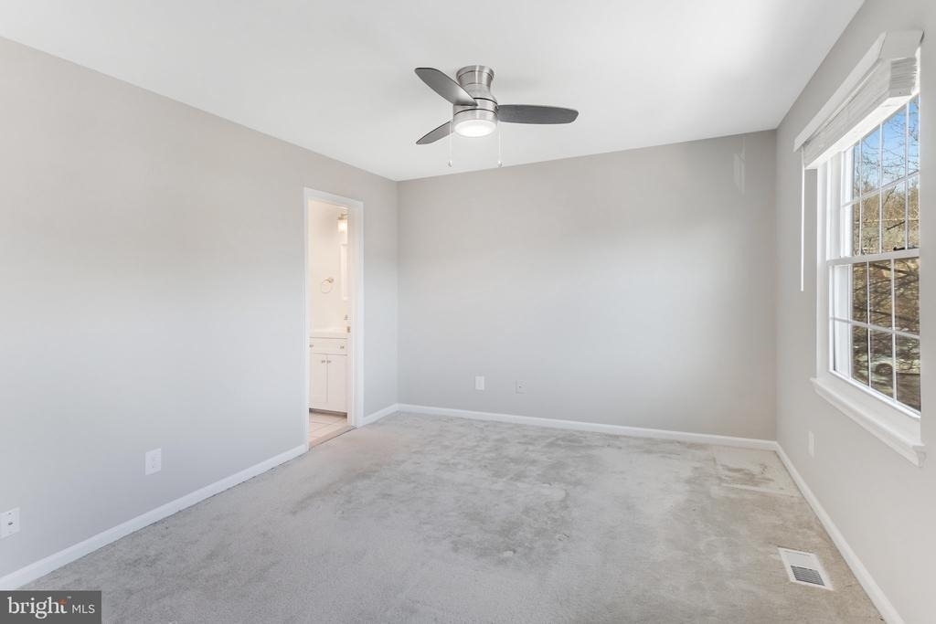16282 Taconic Circle - Photo 15