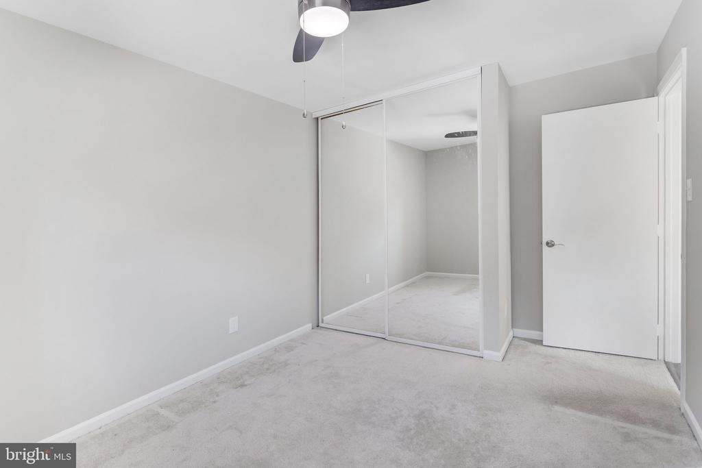 16282 Taconic Circle - Photo 24