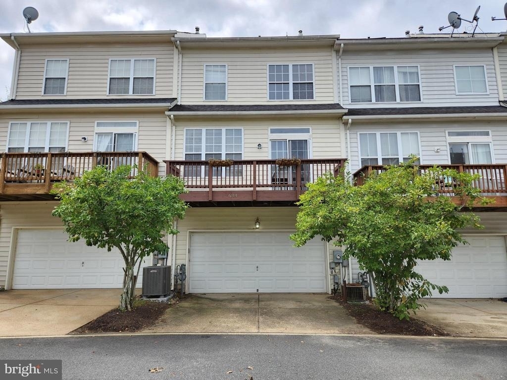 684 Belmont Bay Drive - Photo 28