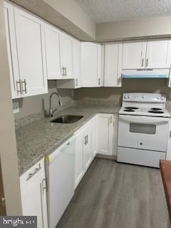 3422 Belfry Lane - Photo 4