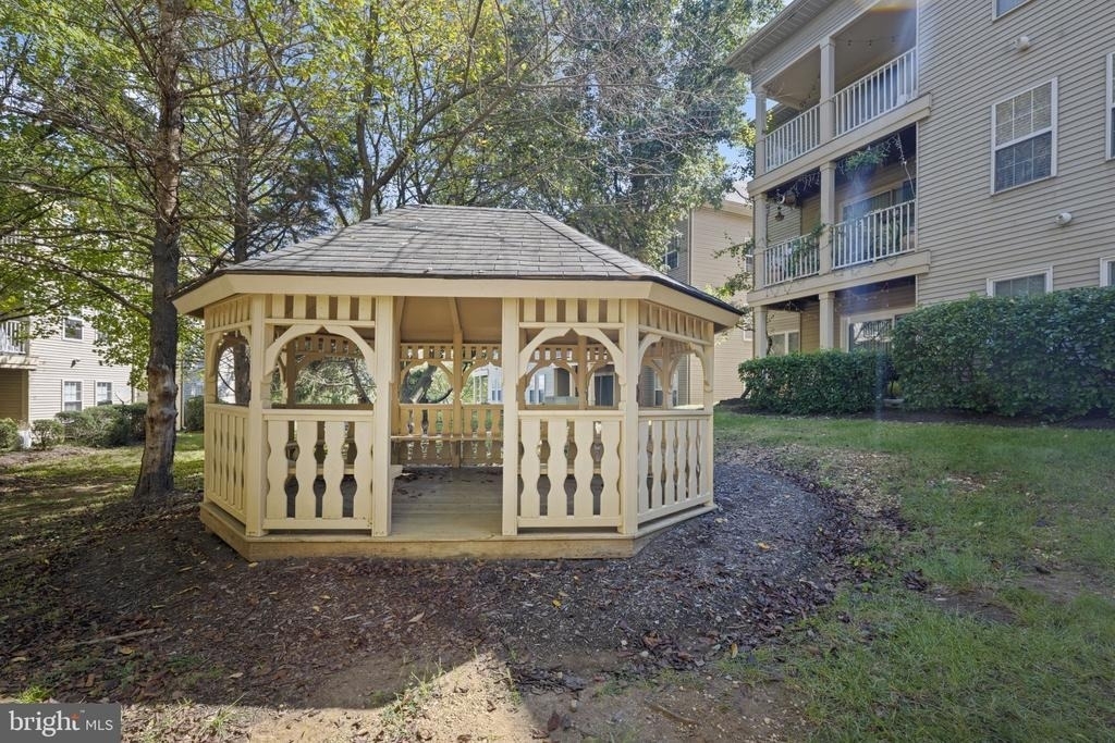 13621 Garfield Place - Photo 24