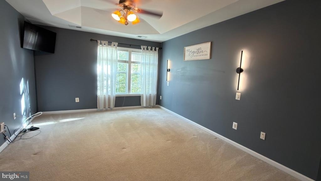 43017 Dearmont Terrace - Photo 10