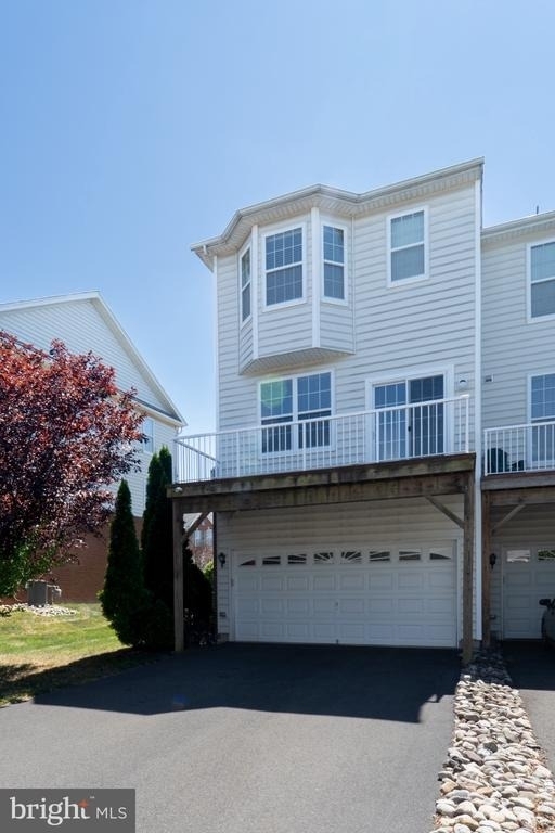 23073 Weybridge Square - Photo 19