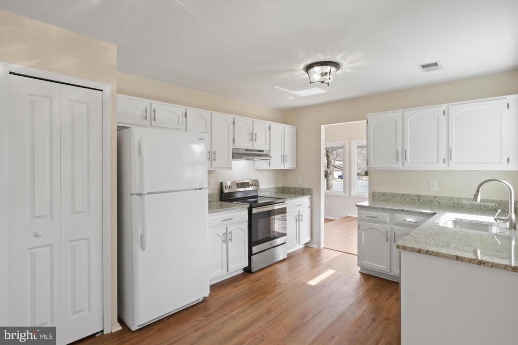 103 Farmington Lane - Photo 19