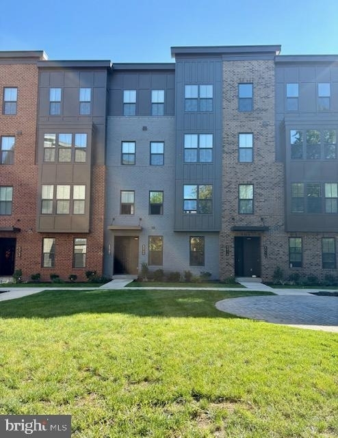 43780 Metro Terrace - Photo 1