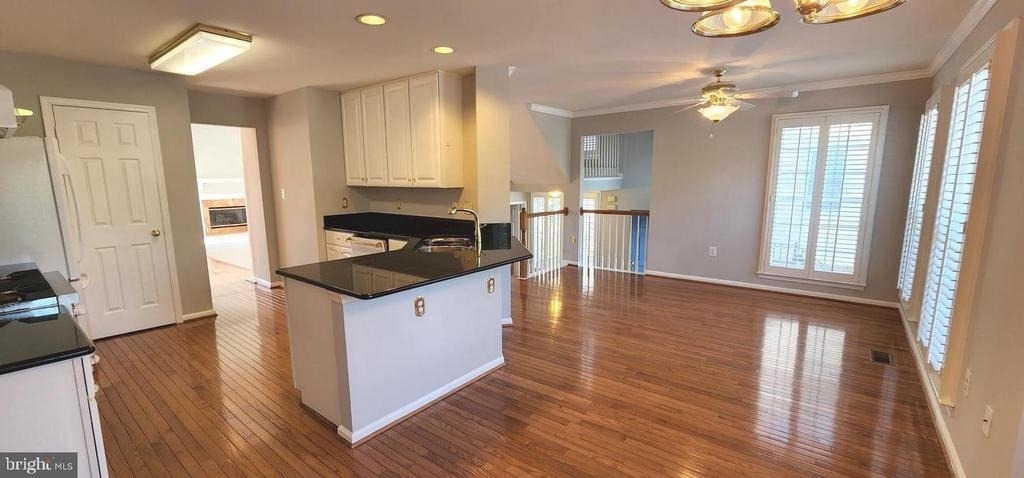 46721 Ashmere Square - Photo 7