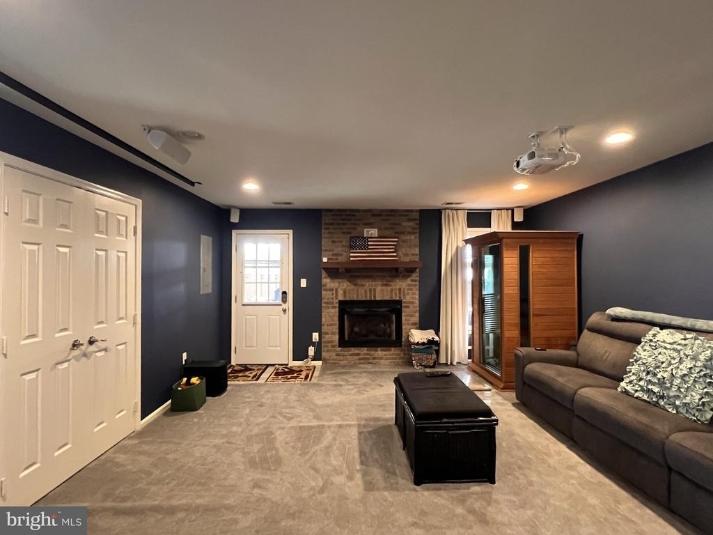 20709 Riptide Square - Photo 47