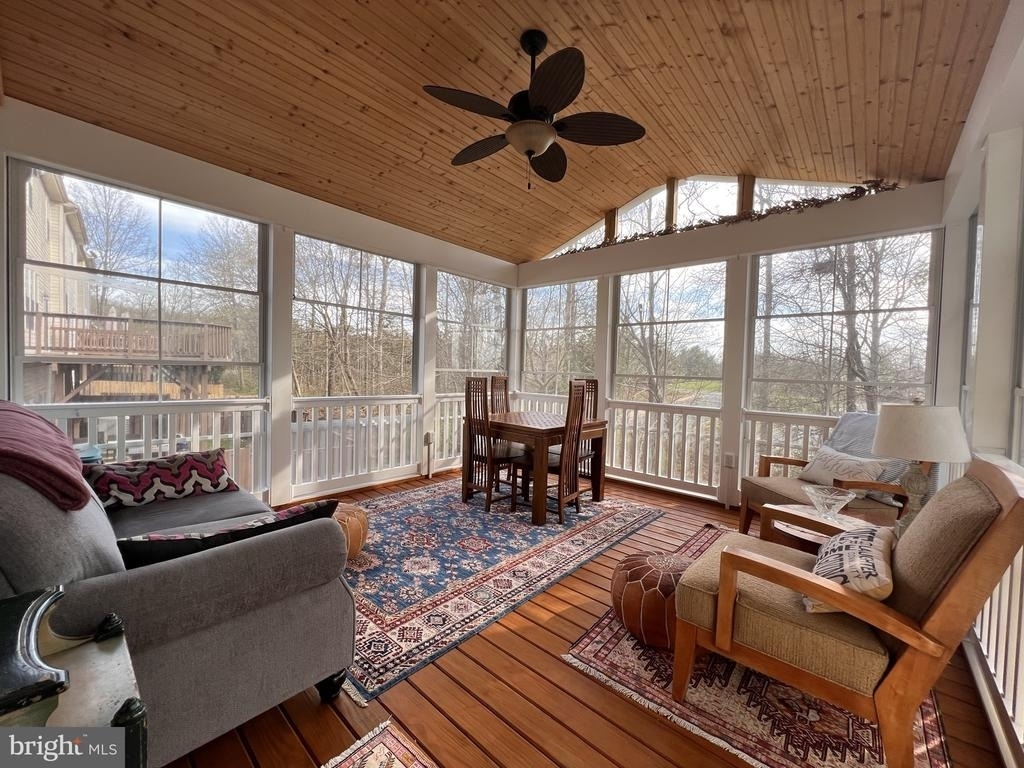 20709 Riptide Square - Photo 22