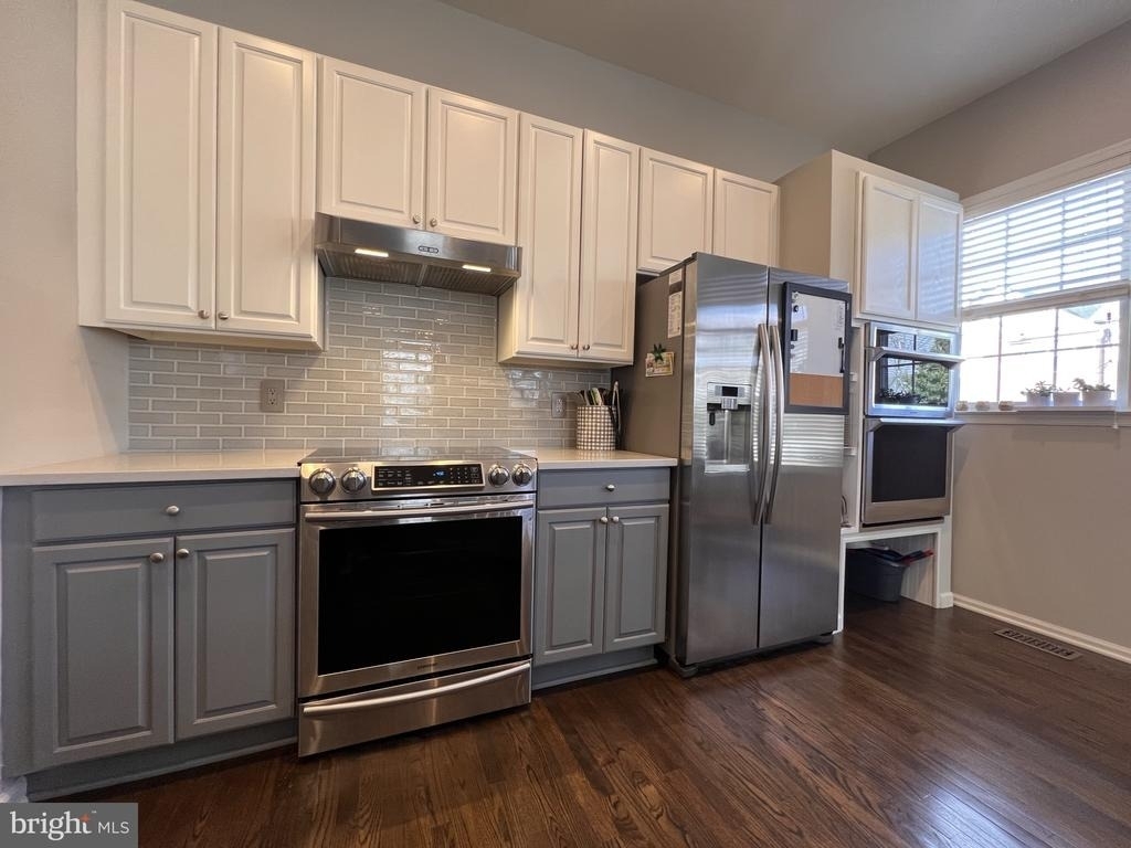 20709 Riptide Square - Photo 19