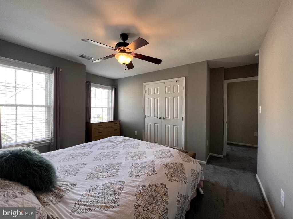 20709 Riptide Square - Photo 32