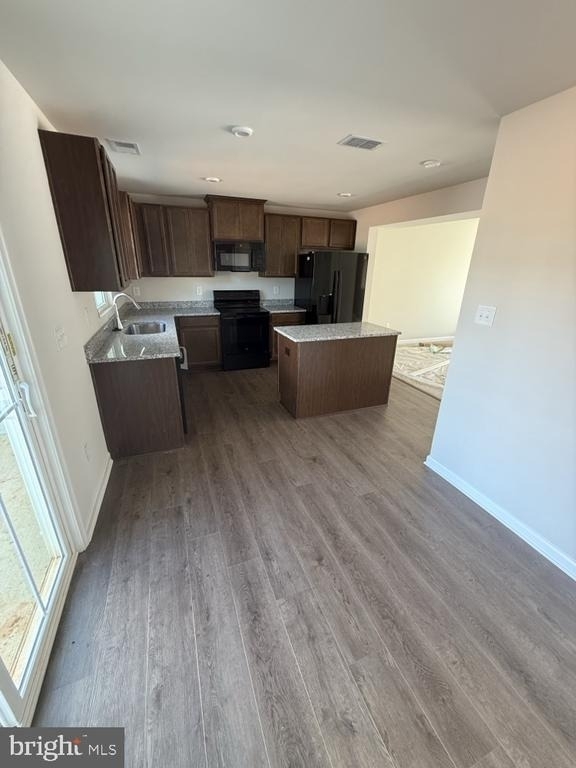 3823 Hickory Cove Lane - Photo 4