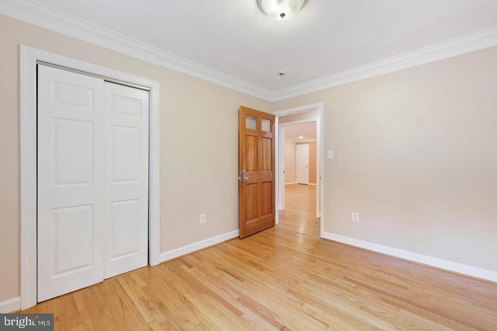 6421 Woodville Drive - Photo 36
