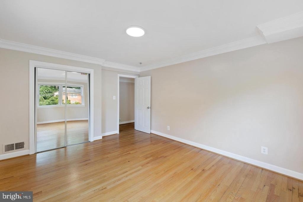 6421 Woodville Drive - Photo 25