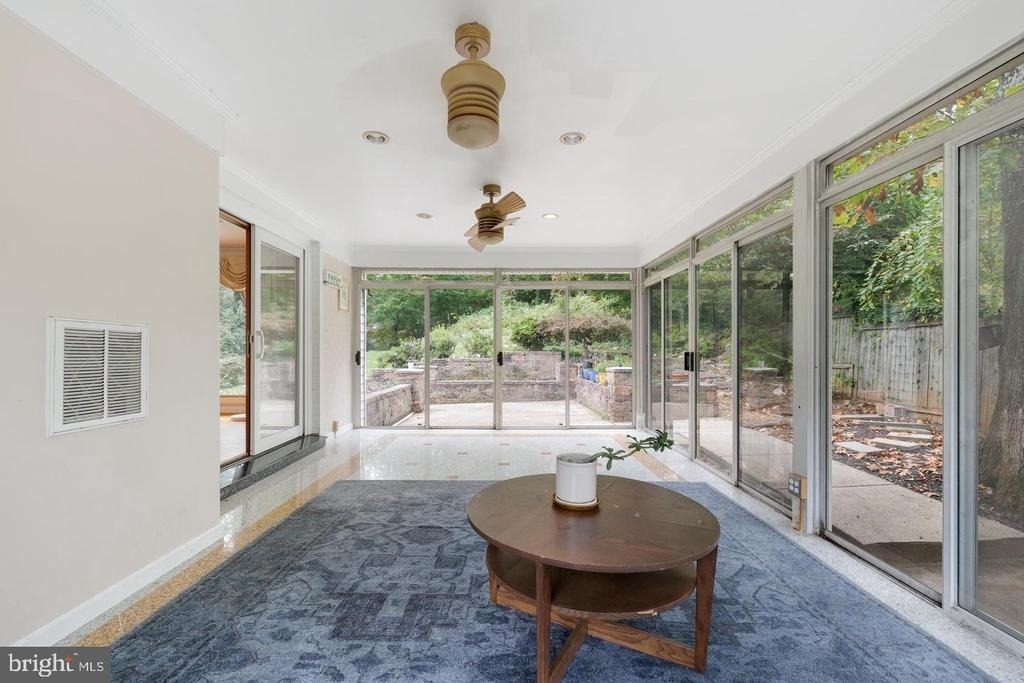 6421 Woodville Drive - Photo 47