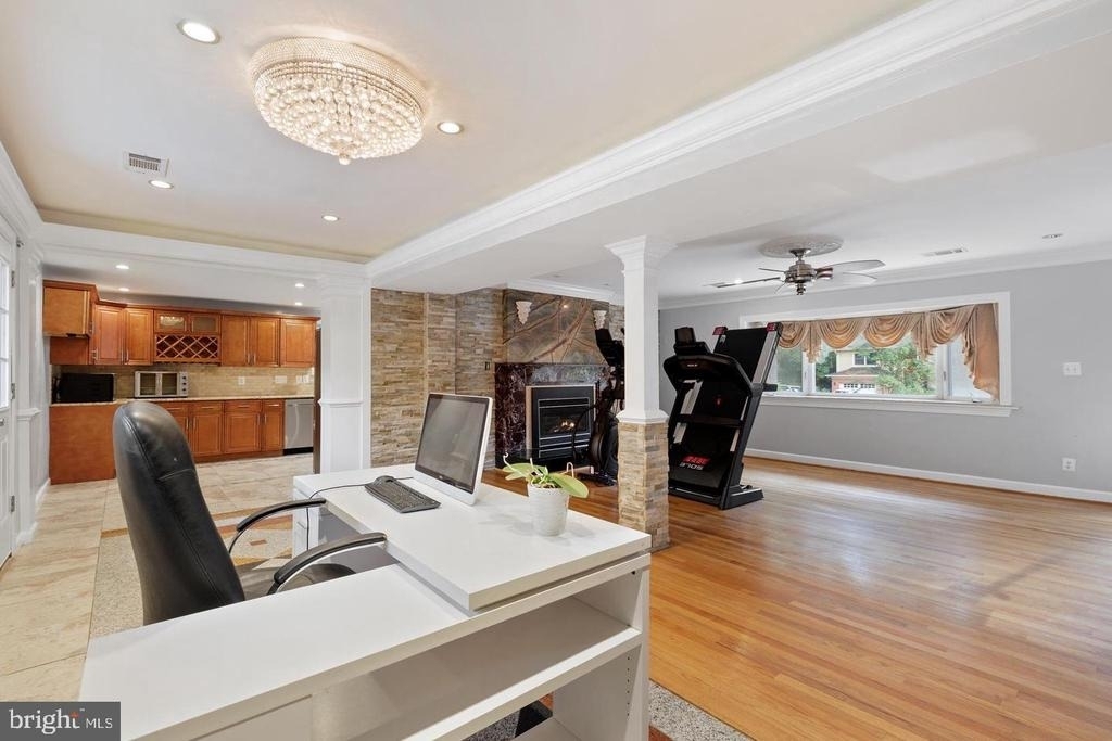 6421 Woodville Drive - Photo 8