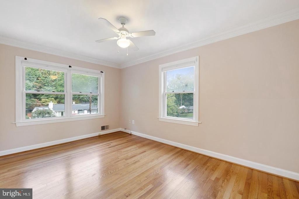 6421 Woodville Drive - Photo 37