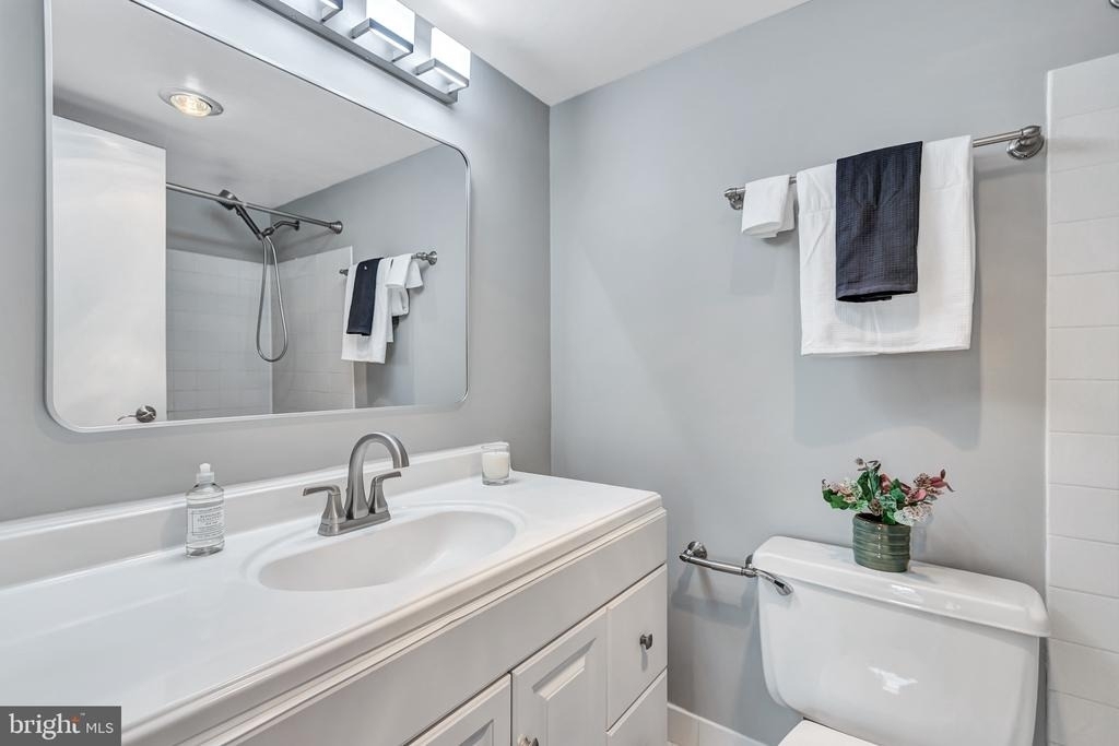 2300 Pimmit Drive - Photo 20