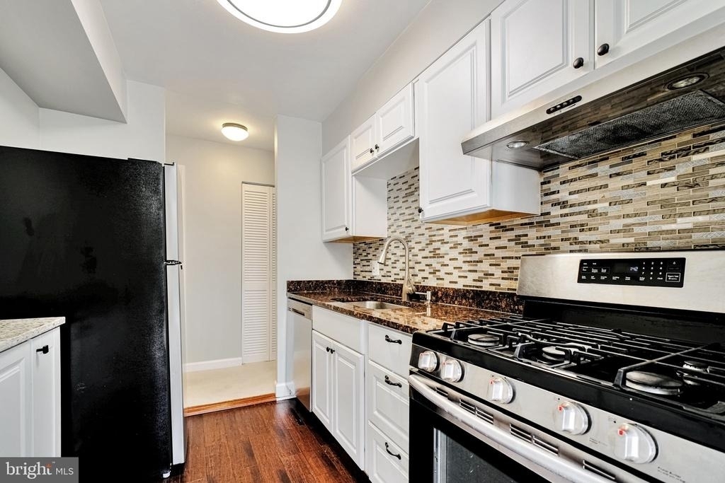 8312 Tobin Road - Photo 7